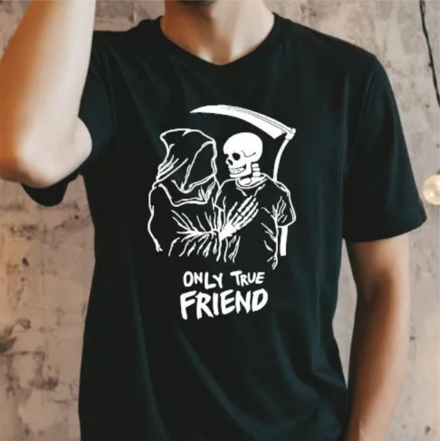 One True Friend Tee